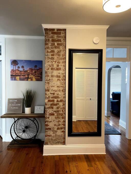 Cozy Quiet St Augustine Private Condo - 2Bed, 1 Bath, Sleeps 6, Steps To Historic St Augustine Center & All Tourist Attractions, Restaurants, Cafes, Backyard, Porch เซนต์ออกัสติน ภายนอก รูปภาพ