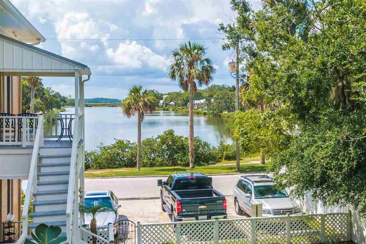Cozy Quiet St Augustine Private Condo - 2Bed, 1 Bath, Sleeps 6, Steps To Historic St Augustine Center & All Tourist Attractions, Restaurants, Cafes, Backyard, Porch เซนต์ออกัสติน ภายนอก รูปภาพ