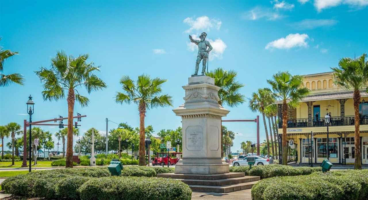 Cozy Quiet St Augustine Private Condo - 2Bed, 1 Bath, Sleeps 6, Steps To Historic St Augustine Center & All Tourist Attractions, Restaurants, Cafes, Backyard, Porch เซนต์ออกัสติน ภายนอก รูปภาพ
